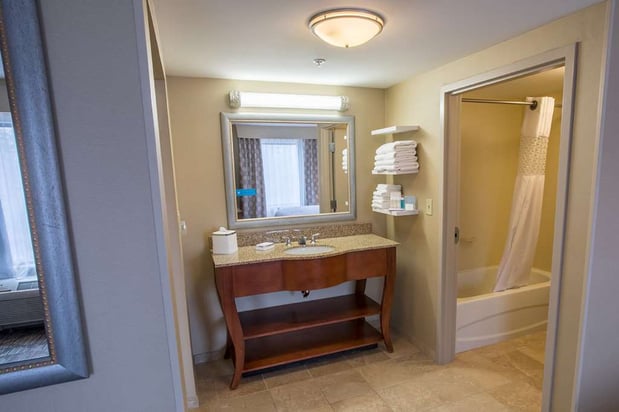Images Hampton Inn & Suites Tilton