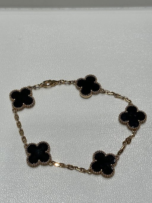 Images KOMEHYO（コメ兵）買取センタークリスタ長堀