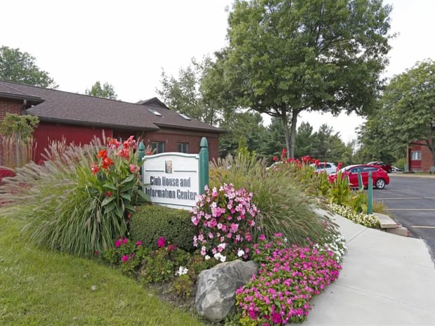 Images Deauville Park Apartments