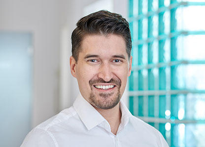 Praxis für Zahnheilkunde | Dr. Benetatos & Kollegen, Bahnhofstraße 16 in Unterföhring