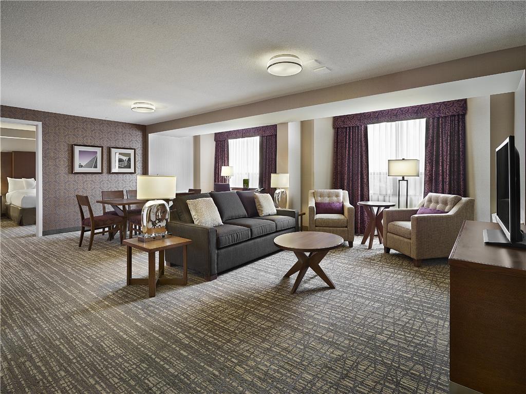 Images DoubleTree by Hilton Hotel West Edmonton