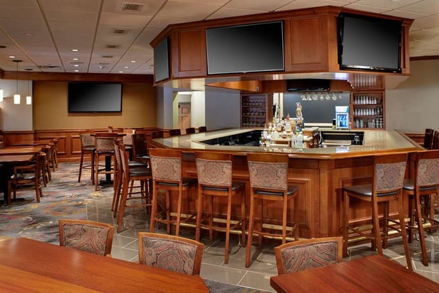 Images DoubleTree by Hilton Hotel Detroit - Dearborn