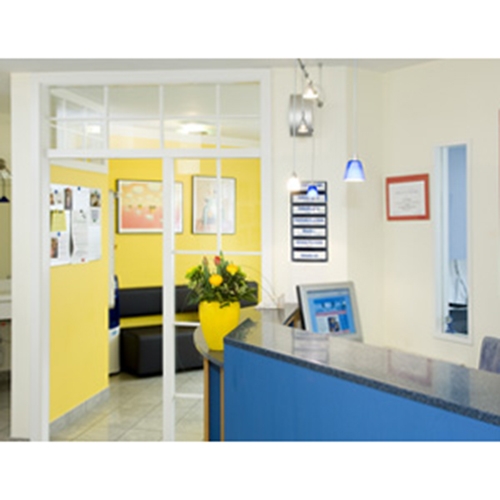 Dr. Regina Peter Fachzahnärztin für Kieferorthopädie – Dr. Regina Peter, Urbanstraße 2 in Plochingen