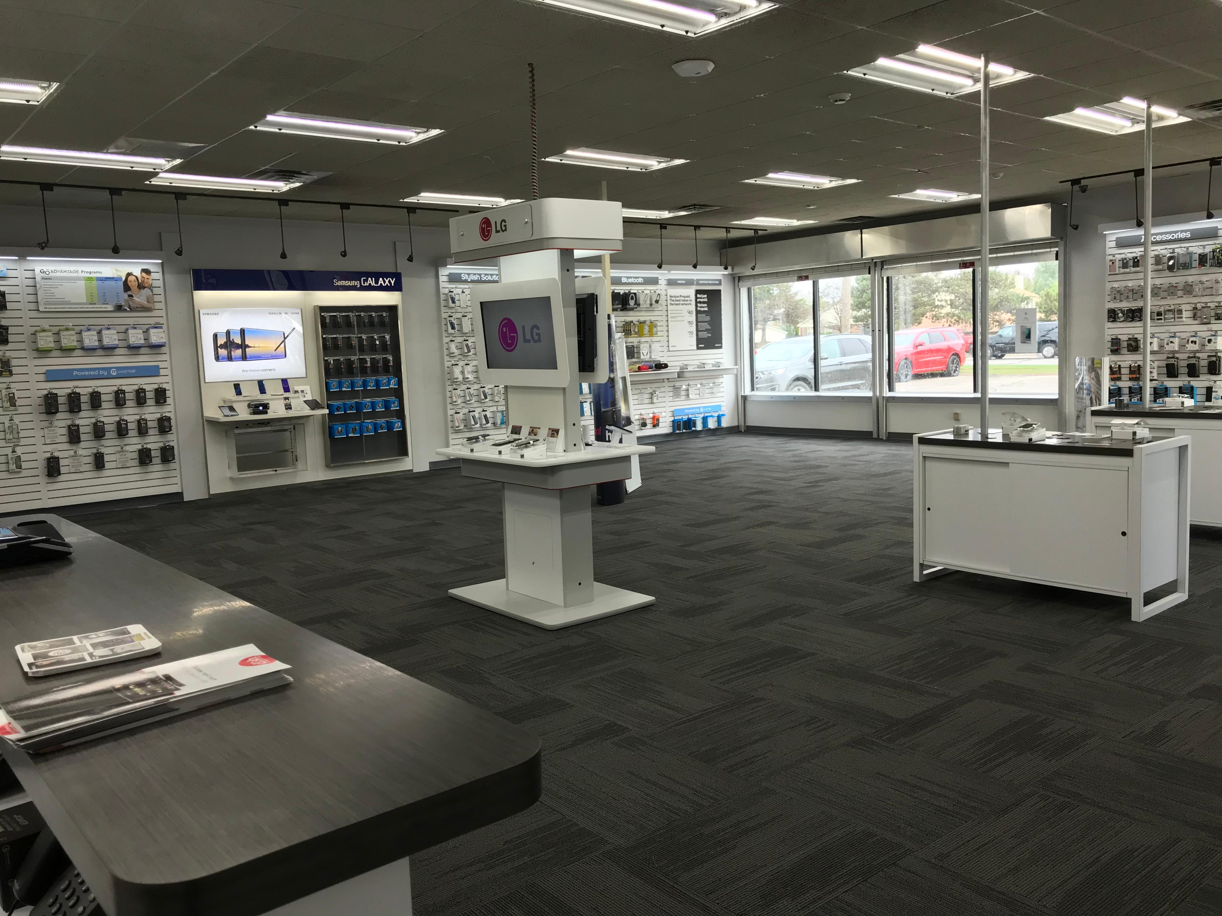 Verizon Authorized Retailer – GoWireless Photo