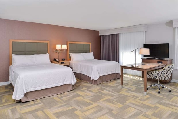 Images Hampton Inn & Suites Altoona-Des Moines