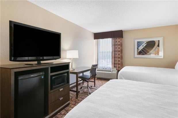 Images Best Western Plus Belle Meade Inn & Suites