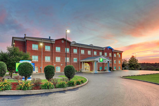 Images Holiday Inn Express Campbellsville, an IHG Hotel