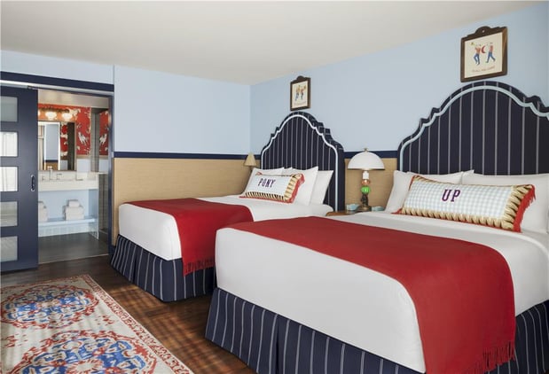 Images Graduate by Hilton Dallas