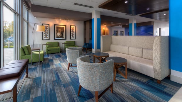 Images Holiday Inn Express & Suites Tulsa Midtown by IHG