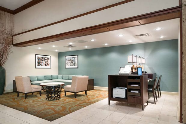 Images DoubleTree by Hilton Hotel Philadelphia Airport
