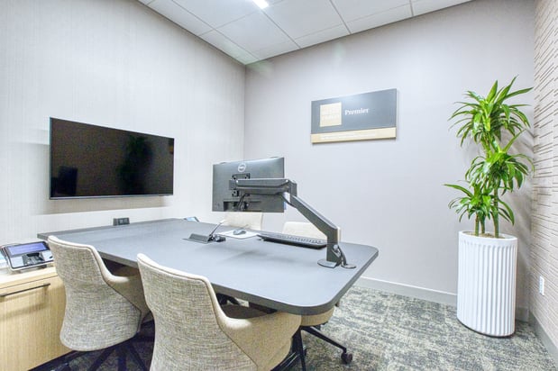 Images Wells Fargo Bank