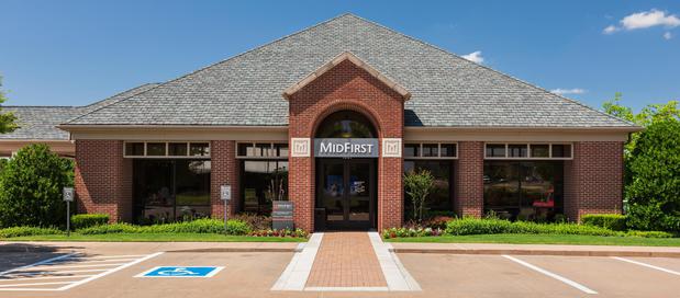 Images MidFirst Bank