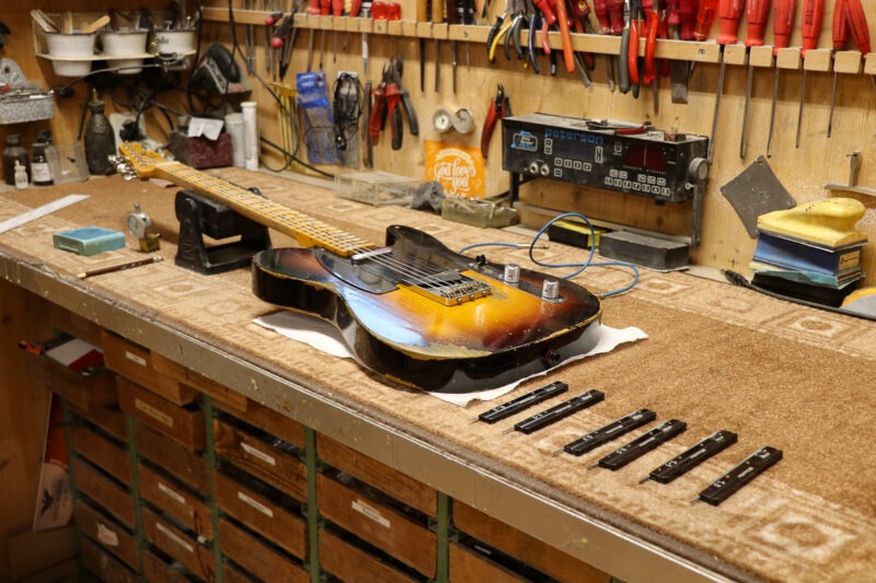 Bilder Guitar-Repairs Urs Winkler