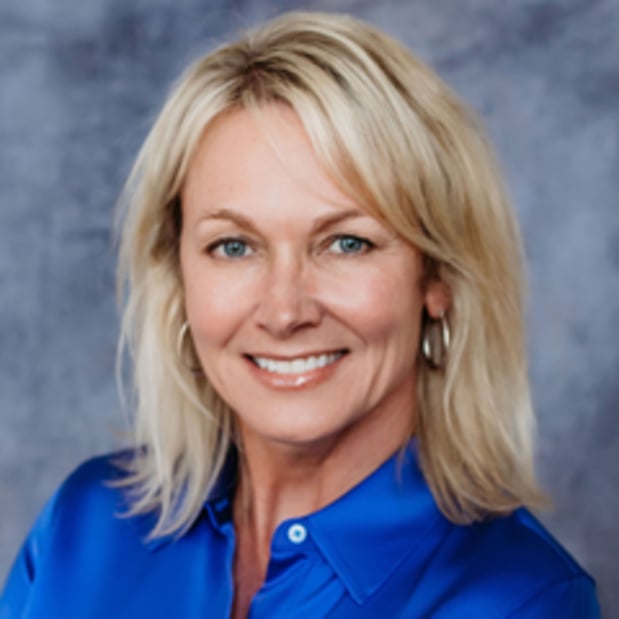 Images Edward Jones - Financial Advisor: Robyn L Wright