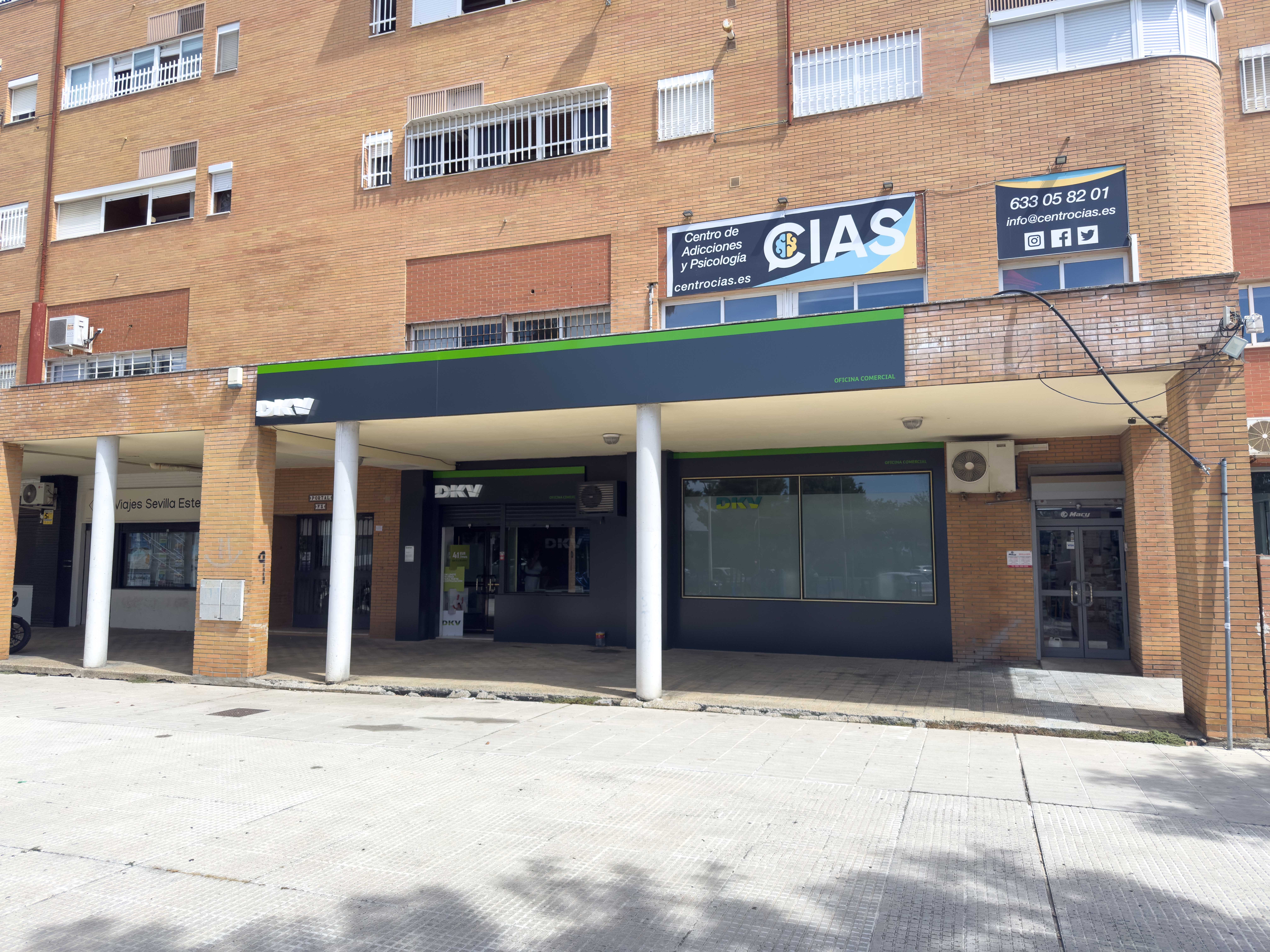 Images Oficina DKV Seguros Sevilla