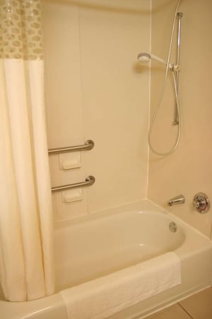Images Hampton Inn San Marcos