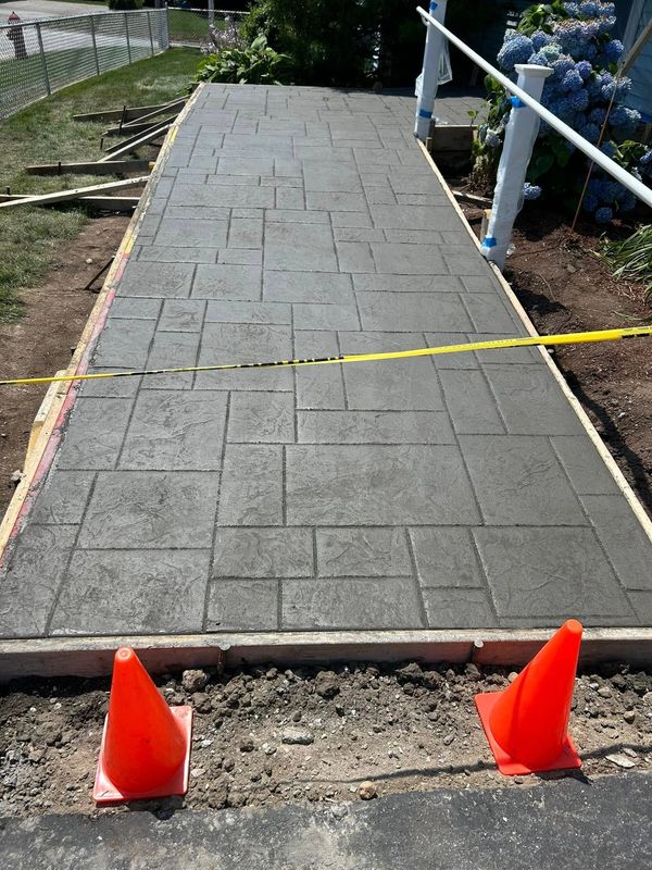 Andre Concrete & Excavation Image