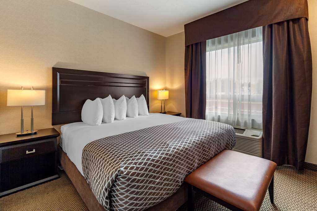 Images Best Western Plus St. Albert