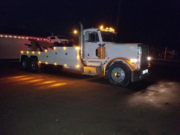 Images 24 Hour Towing & Recovery