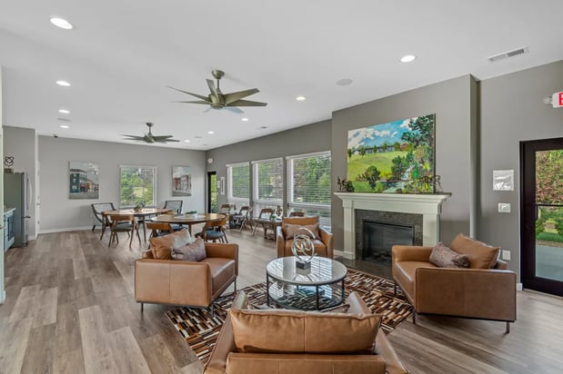 Images The Villages of Whitewater