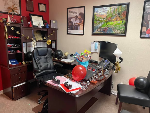 Images Trae Pena - State Farm Insurance Agent