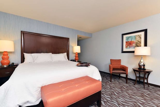 Images Hampton Inn Corning/Painted Post