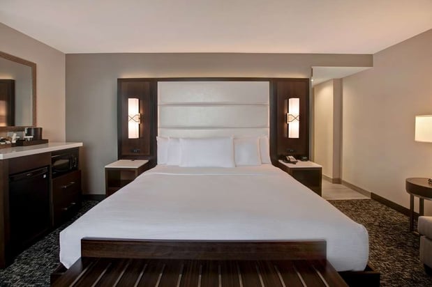 Images Embassy Suites by Hilton Oklahoma City Northwest