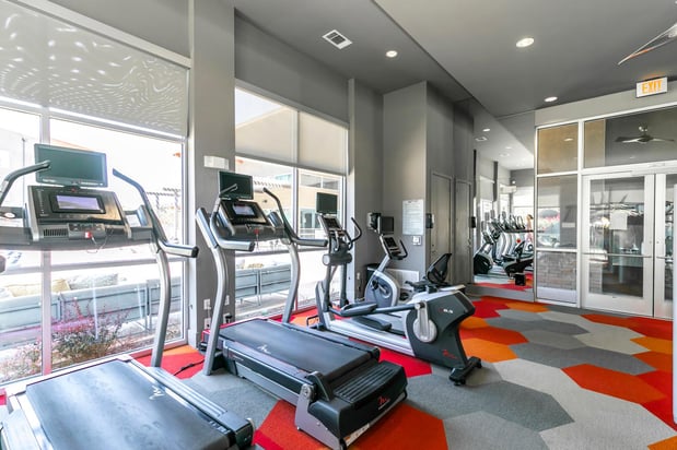 Images The Landing at Centreport Apartments