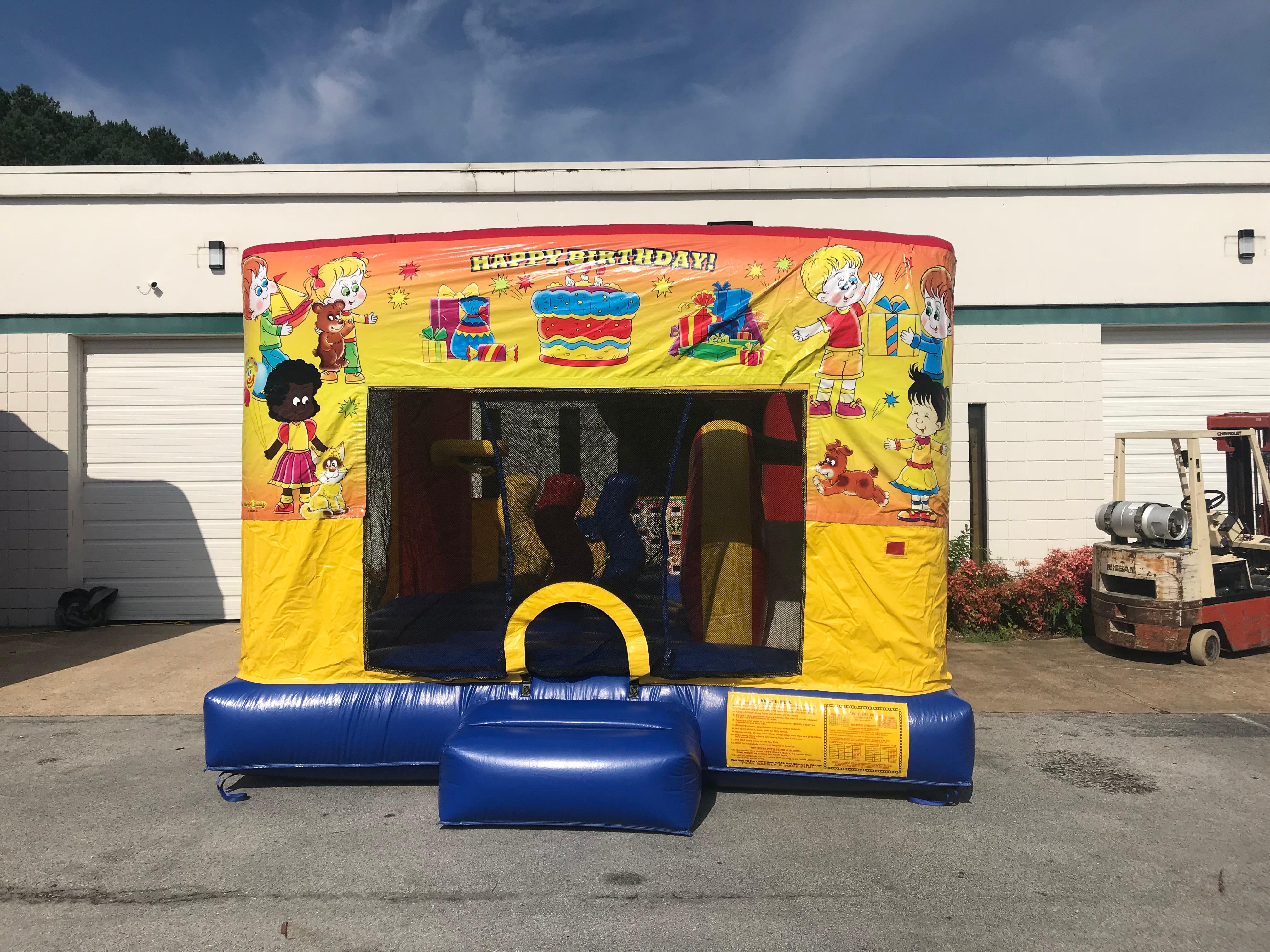 When kids are small parents want an Inflatable Rental that best fit their children. Shelf Service Bouncers has delivered Toddler Combo. This Toddler Inflatable offers obstacles, an extensive jumping area, safe Inflatable slide and landing area. Chattanooga and surrounding area make sure when you book to add on cotton candy or snow cone.