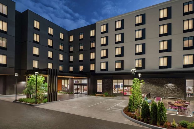 Images Hilton Garden Inn Seattle Airport