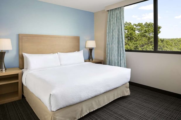 Images Embassy Suites by Hilton Tampa Airport Westshore