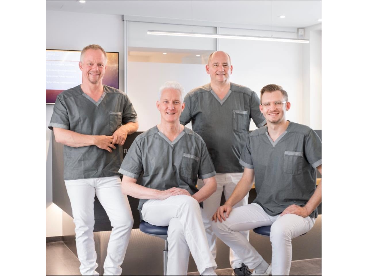 Lückenlos | Zentrum für Zahnmedizin, Frintroper Straße 20 in Essen