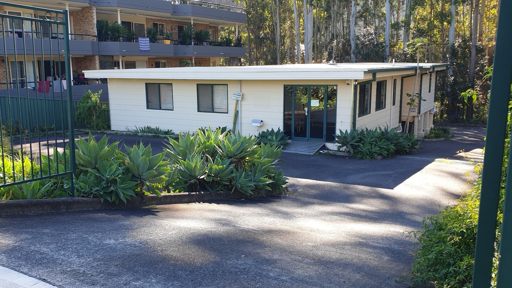Images Karalta Road Dental Practice