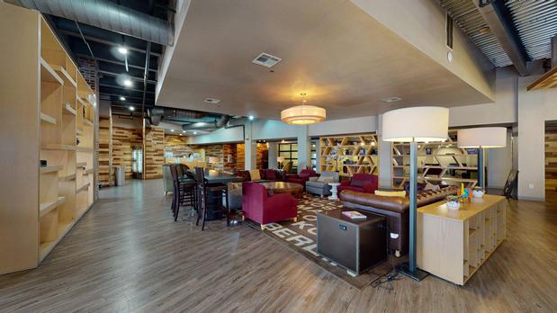 Images voco College Station Aggieland by IHG