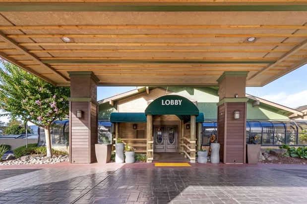 Images Best Western Plus Forest Park Inn