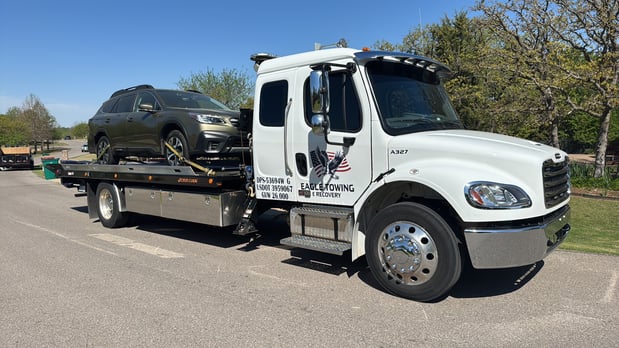 Images Eagle Towing & Recovery