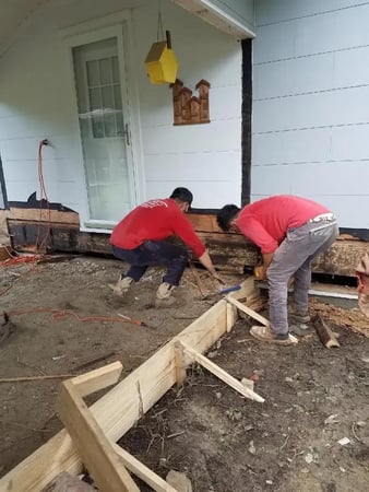 Images Estrada's House Leveling