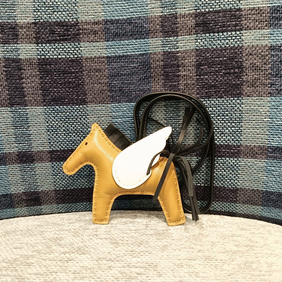 Images KOMEHYO（コメ兵）買取センターリバーウォーク北九州