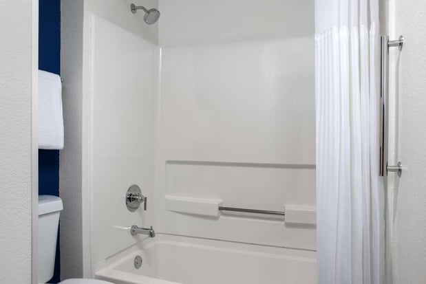 Images Spark by Hilton Miami Doral