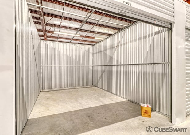 Images CubeSmart Self Storage