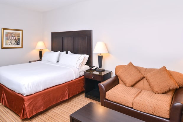 Images Holiday Inn Express Winston-Salem Medical Ctr Area by IHG