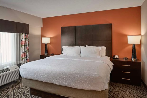 Images Hampton Inn Evansville Airport