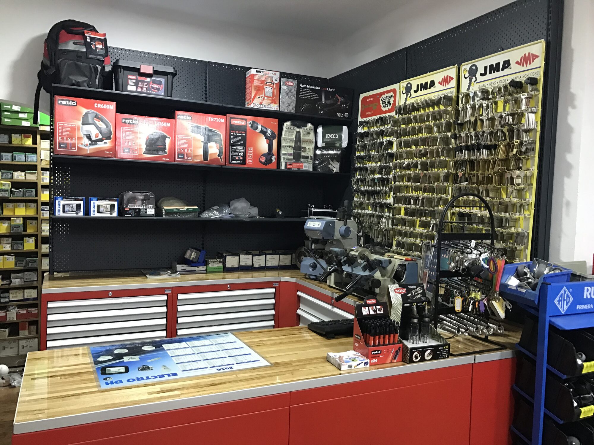 Images Ferretería Ruiz - Cadena88