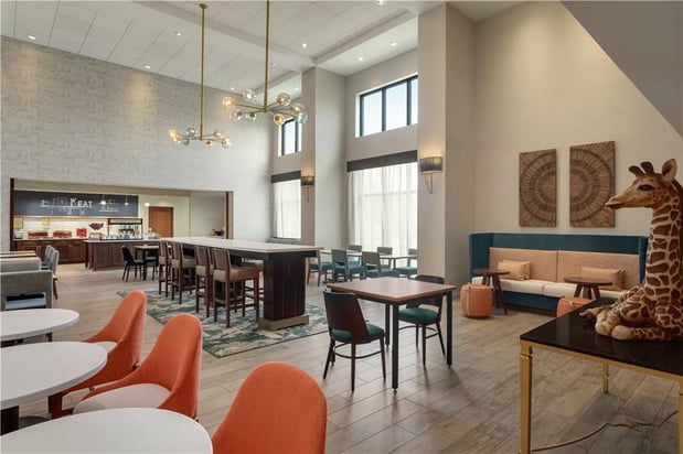 Images Hampton Inn & Suites Tampa Busch Gardens Area