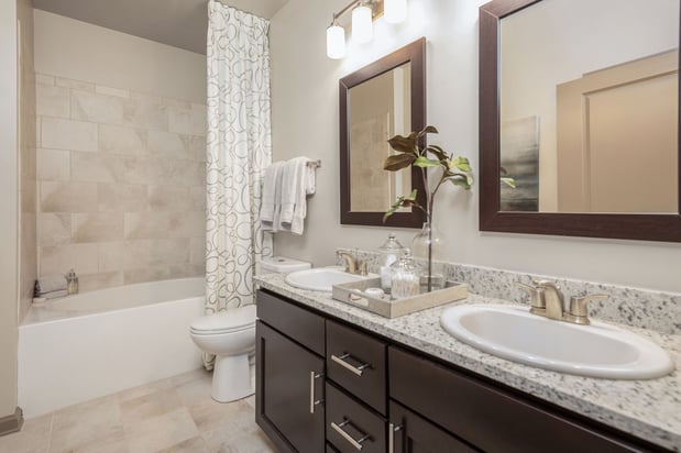 Images The District | Luxury Apartment Homes
