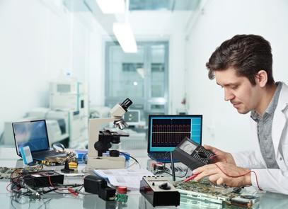 com.help EDV-Service, Hohfederstrasse 4 in Nürnberg