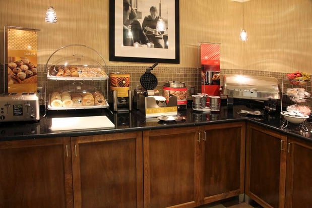 Images Hampton Inn Richmond-North/Ashland