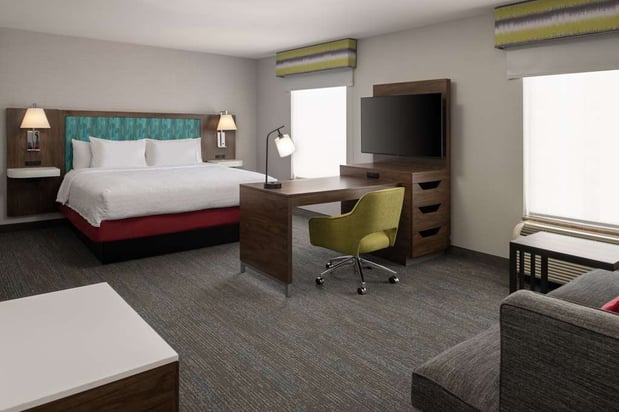 Images Hampton Inn & Suites Seattle-Airport/28th Ave