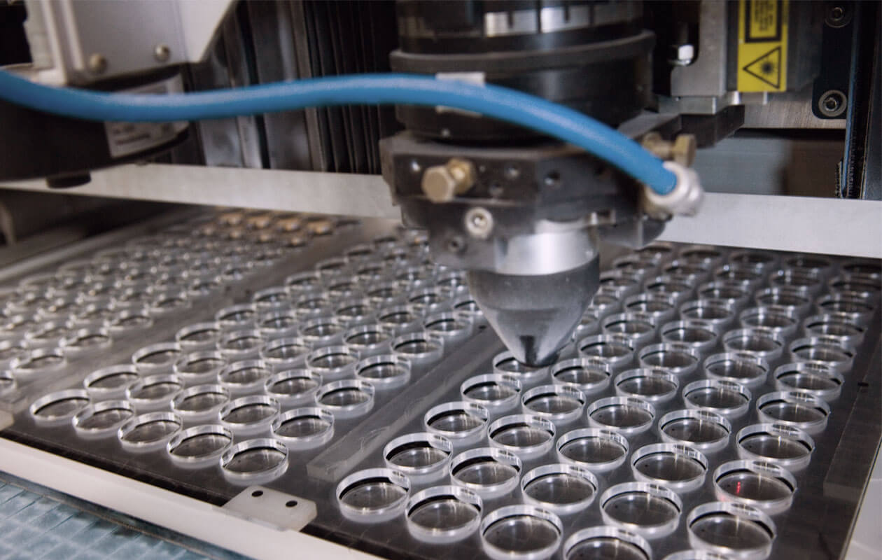 Axis GmbH & Co KG, Sigmundstrasse 145 in Nürnberg