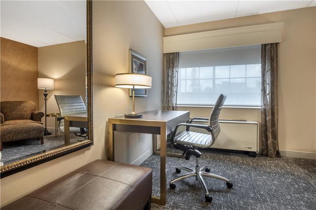 Images Best Western Plus The Normandy Inn & Suites